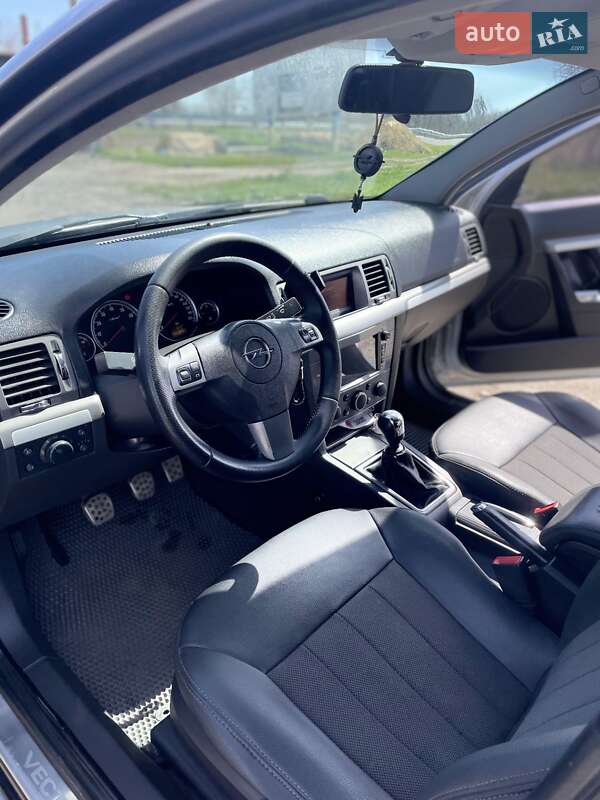 Седан Opel Vectra 2007 в Чечельнике