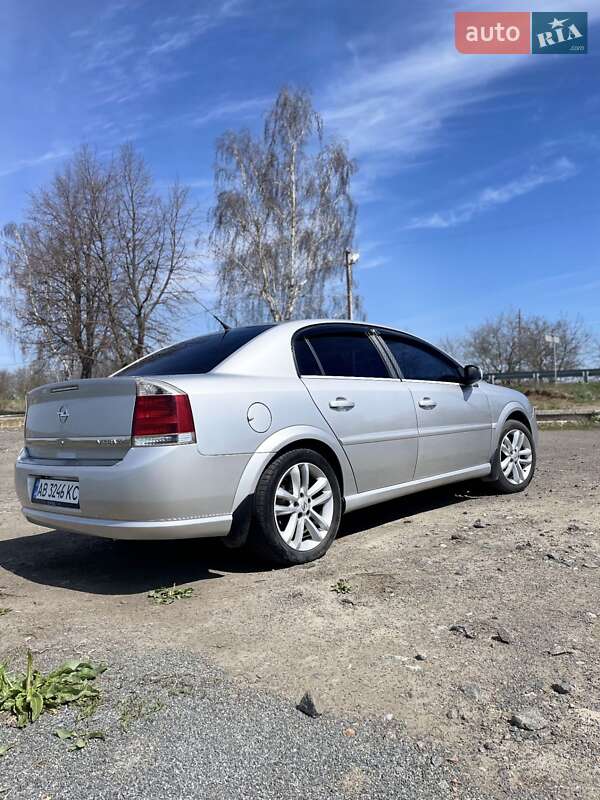 Седан Opel Vectra 2007 в Чечельнике