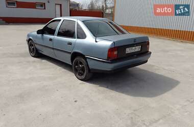 Седан Opel Vectra 1989 в 