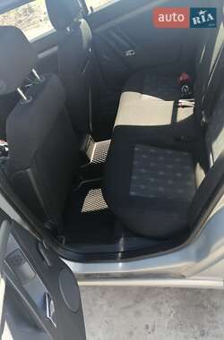 Седан Opel Vectra 2005 в 
