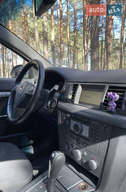 Универсал Opel Vectra 2006 в 