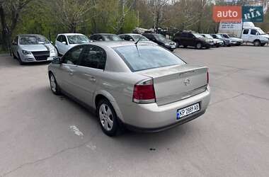 Седан Opel Vectra 2005 в 