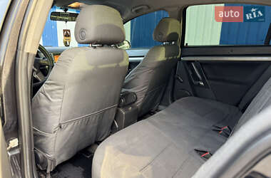 Седан Opel Vectra 2004 в 