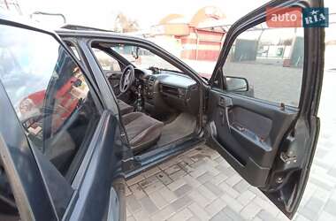 Лифтбек Opel Vectra 1989 в 