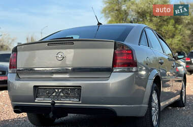 Ліфтбек Opel Vectra 2006 в 