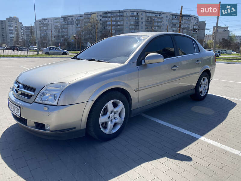 Седан Opel Vectra 2003 в Сумах