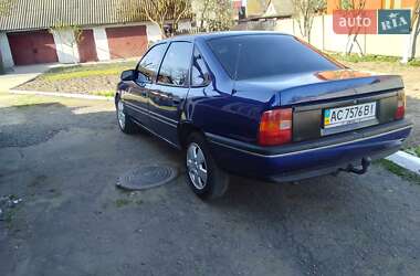 Седан Opel Vectra 1991 в 