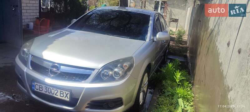Ліфтбек Opel Vectra 2006 в 
