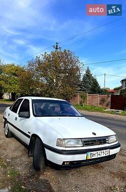 Седан Opel Vectra 1989 в 