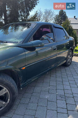 Седан Opel Vectra 1999 в 