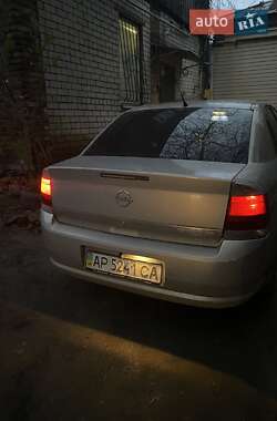 Седан Opel Vectra 2005 в 