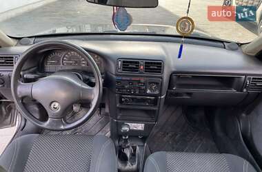 Седан Opel Vectra 1989 в 