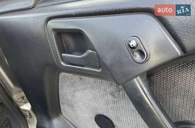 Седан Opel Vectra 1989 в 