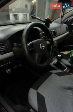 Седан Opel Vectra 2003 в 