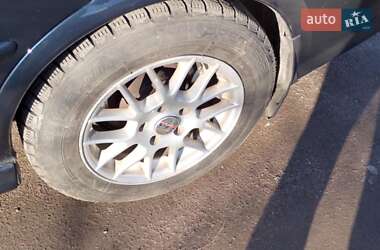 Седан Opel Vectra 2000 в 
