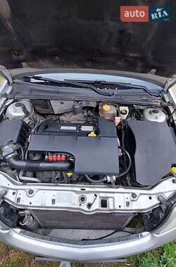 Седан Opel Vectra 2005 в 