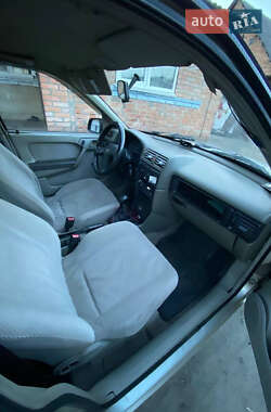 Седан Opel Vectra 1989 в 
