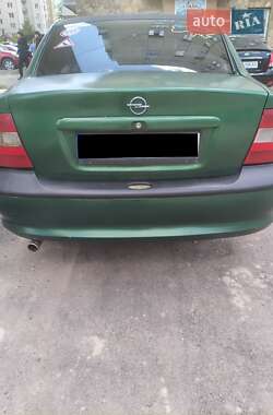 Седан Opel Vectra 1996 в 