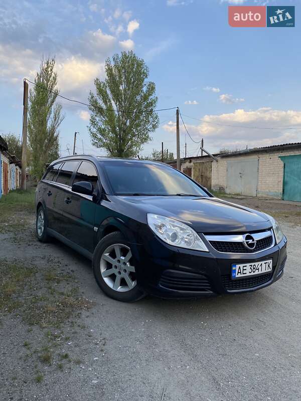 Універсал Opel Vectra 2008 в Вишневом фото Універсал Opel Vectra 2008 в Вишневом