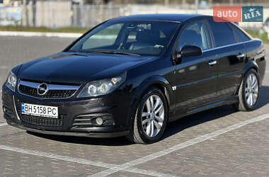 Лифтбек Opel Vectra 2006 в 