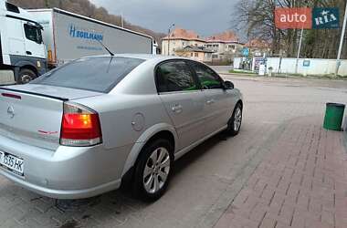 Седан Opel Vectra 2005 в 