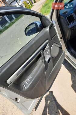 Седан Opel Vectra 2005 в 
