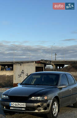 Седан Opel Vectra 1997 в Ужгороді