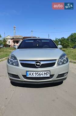 Седан Opel Vectra 2006 в Краснограде