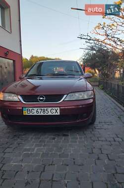 Седан Opel Vectra 2001 в Львове