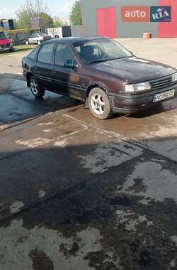 Ліфтбек Opel Vectra 1992 в 
