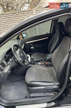 Седан Opel Vectra 2007 в 