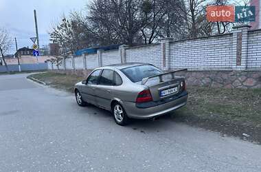 Седан Opel Vectra 1997 в 