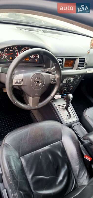 Седан Opel Vectra 2007 в Днепре