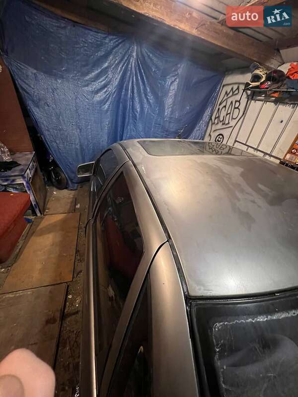 Седан Opel Vectra 1990 в Гайсину