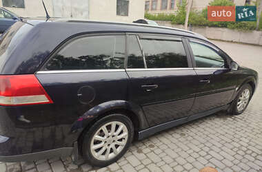 Универсал Opel Vectra 2004 в 