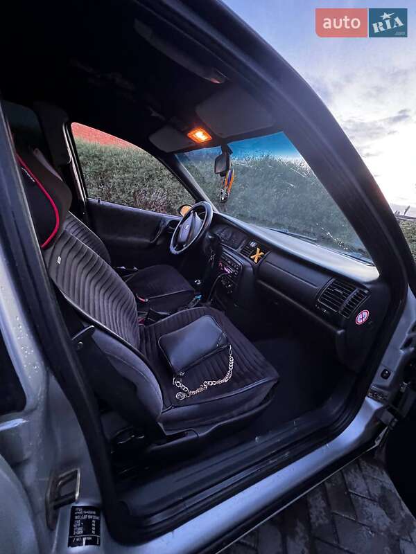 Opel Vectra 1998