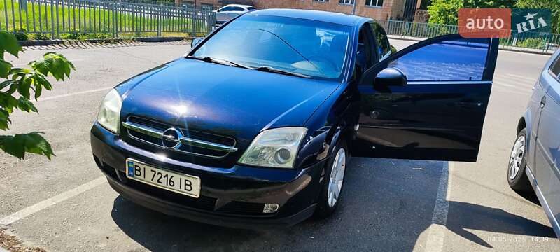Седан Opel Vectra 2004 в 