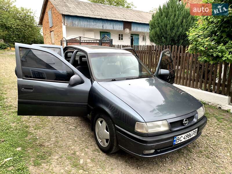 Седан Opel Vectra 1994 в Каменке-Бугской