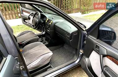 Седан Opel Vectra 1994 в 