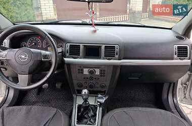Седан Opel Vectra 2006 в 