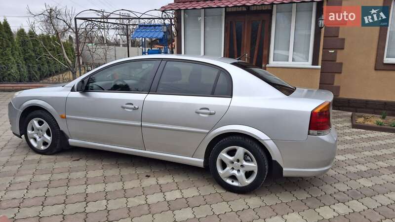 Седан Opel Vectra 2006 в Чечельнике