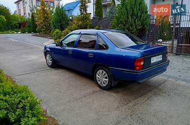 Седан Opel Vectra 1992 в 