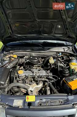 Седан Opel Vectra 1995 в 