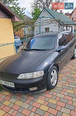 Універсал Opel Vectra 1997 в Старому Самборі