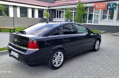 Лифтбек Opel Vectra 2003 в 