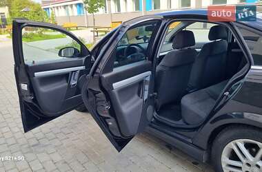 Лифтбек Opel Vectra 2003 в 