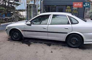 Седан Opel Vectra 1995 в 