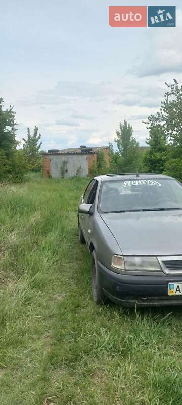 Седан Opel Vectra 1990 в 