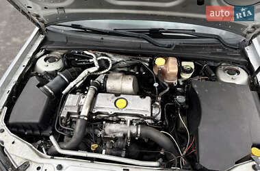 Седан Opel Vectra 2004 в 