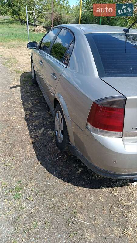 Седан Opel Vectra 2003 в Олександрівці